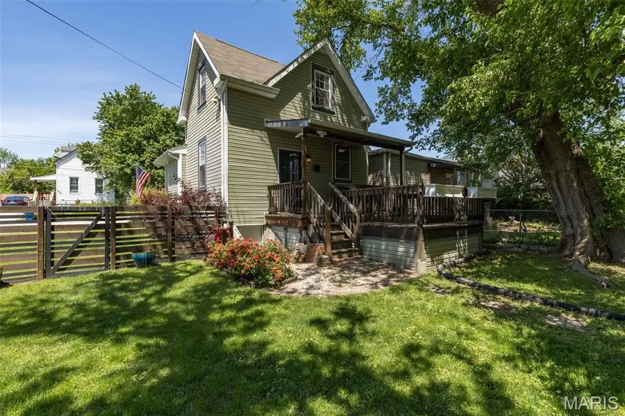 920 Wachtel Avenue, Saint Louis, MO 63125 - #3
