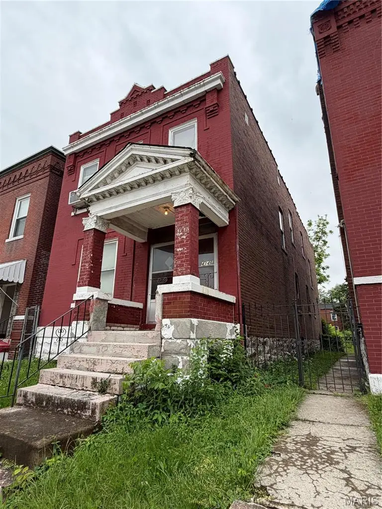 4146 Labadie Avenue, Saint Louis, MO 63115 - #2