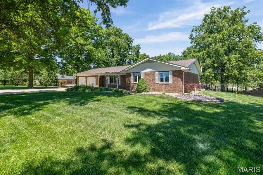 4734 Drda Lane, Edwardsville, IL 62025 - #3