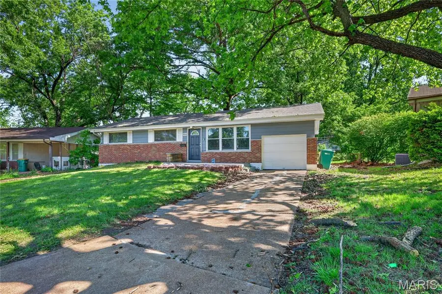 9866 Lawnview Drive, Saint Louis, MO 63136 - #2