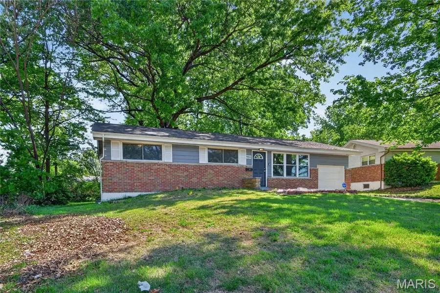 9866 Lawnview Drive, Saint Louis, MO 63136 - #3