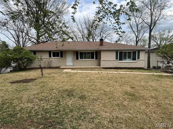512 Bryan Avenue, Kirkwood, MO 63122