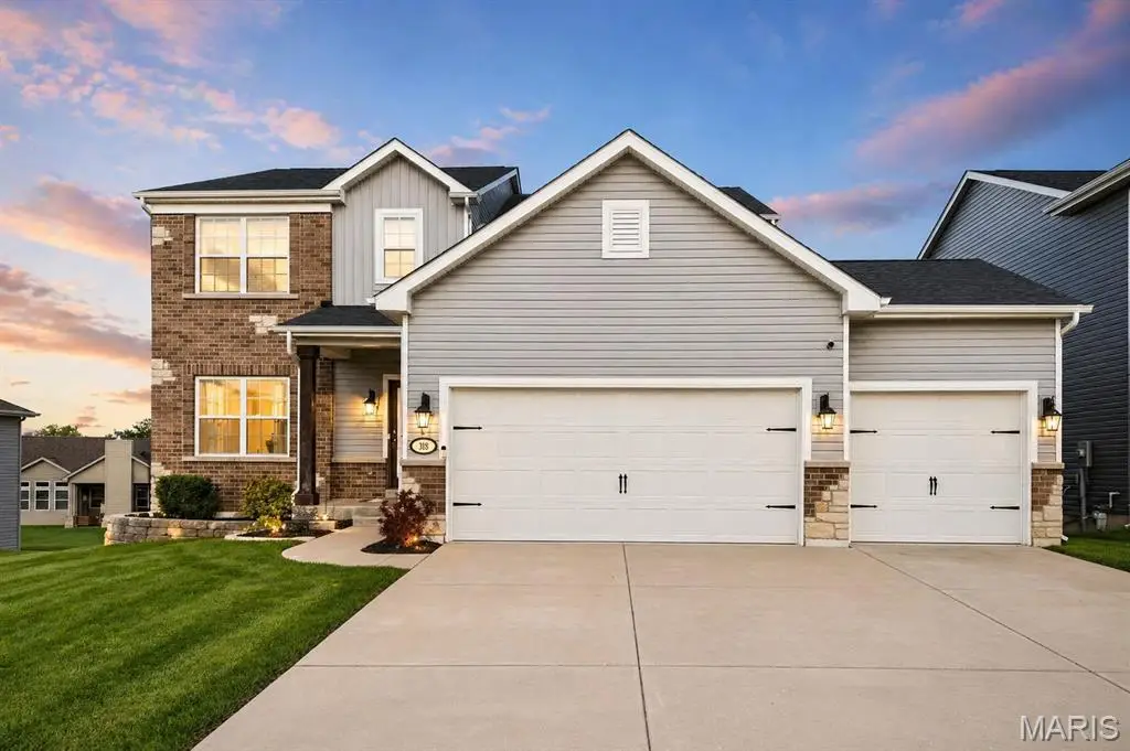 318 Regents Park Avenue, Wentzville, MO 63385 - #1