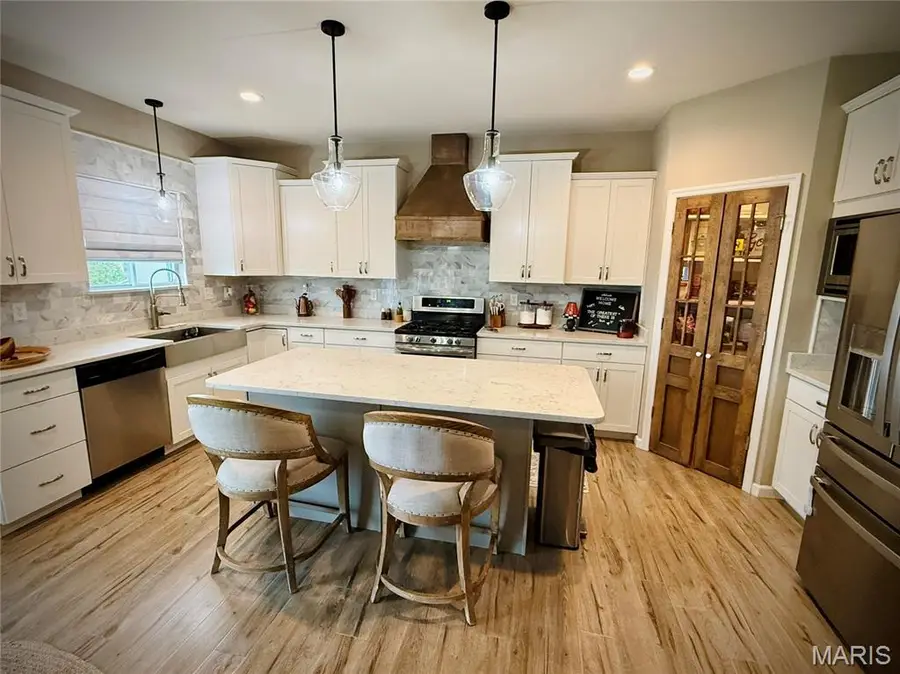 318 Regents Park Avenue, Wentzville, MO 63385 - #3