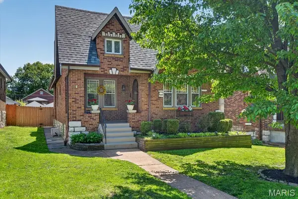 6718 Oleatha Avenue, St Louis, MO 63139