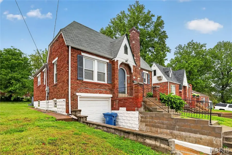 21 Robert Avenue, Saint Louis, MO 63135 - #2
