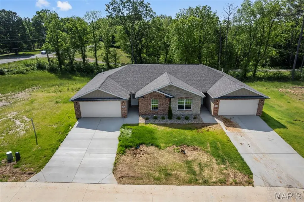 35, 39 Benton Hill Lane, Cape Girardeau, MO 63701 - #1