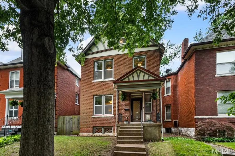 3662 Humphrey Street, Saint Louis, MO 63116 - #2