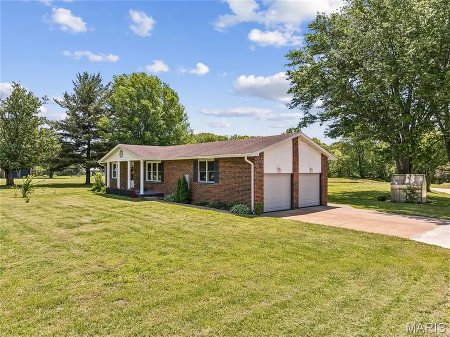 2300 Seiler Road, Alton, IL 62002 - #2