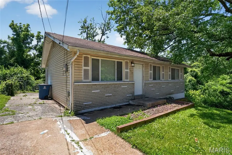 262 Coburg Drive, Saint Louis, MO 63137 - #3