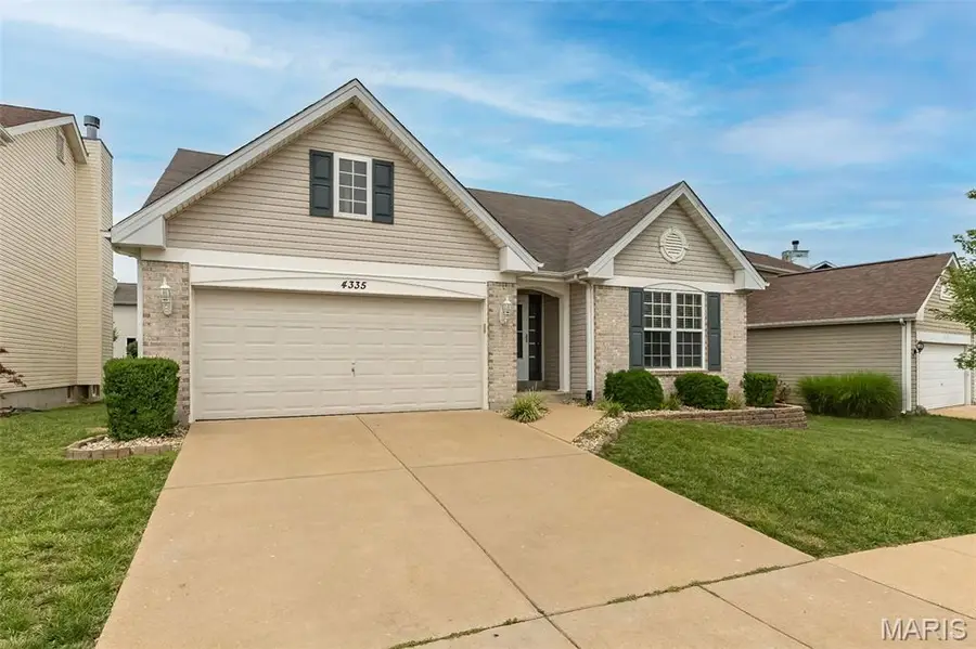 4335 Northpoint Circle, Saint Louis, MO 63129 - #2