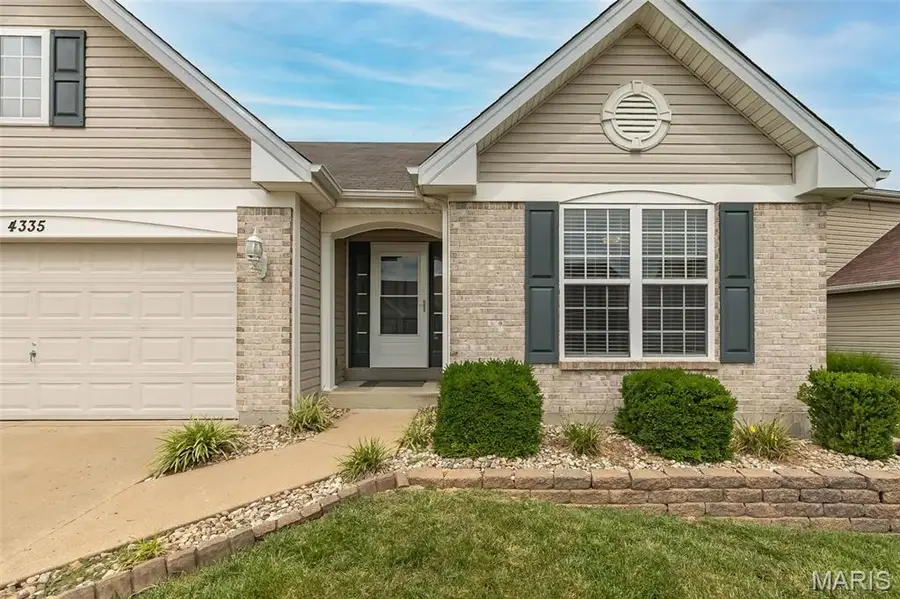 4335 Northpoint Circle, Saint Louis, MO 63129 - #3
