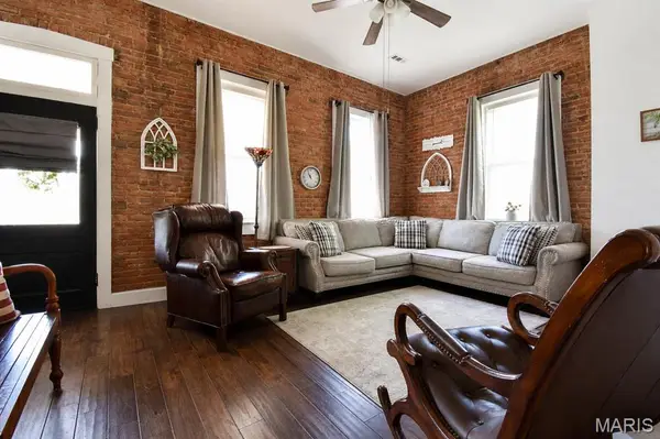 303 W 1st South Street, Mount Olive, IL 62069