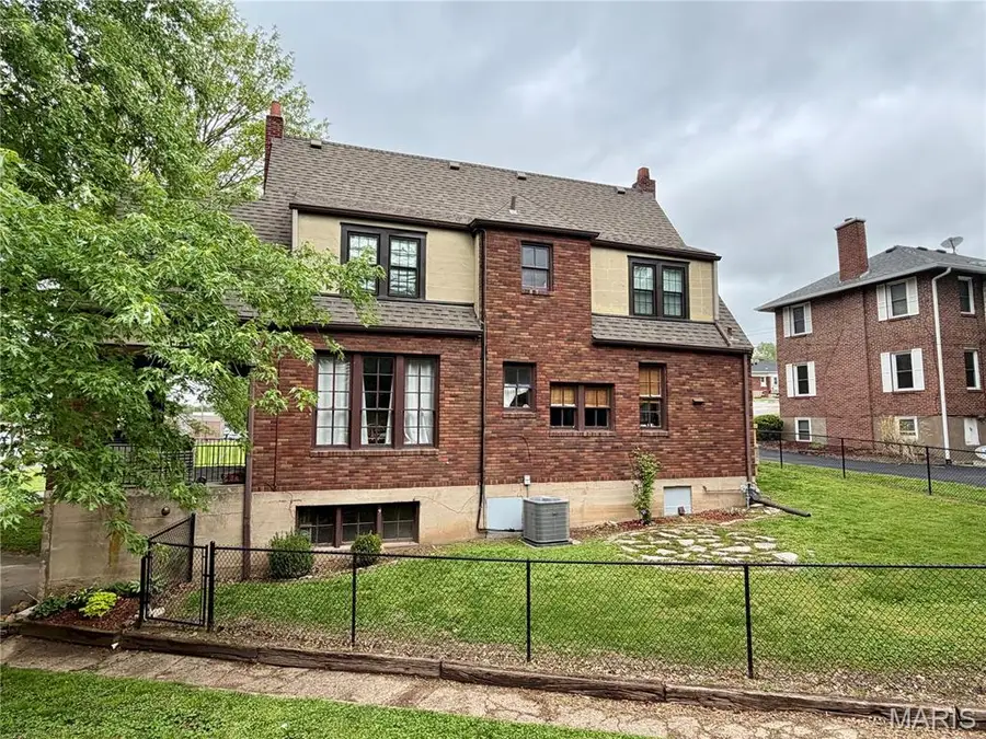 110 Shepherd Place, Hannibal, MO 63401 - #3