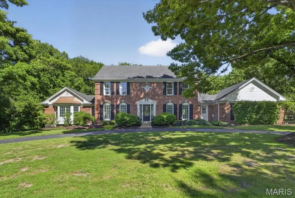 1040 Wellington Terrace, Town And Country, MO 63017 - #1