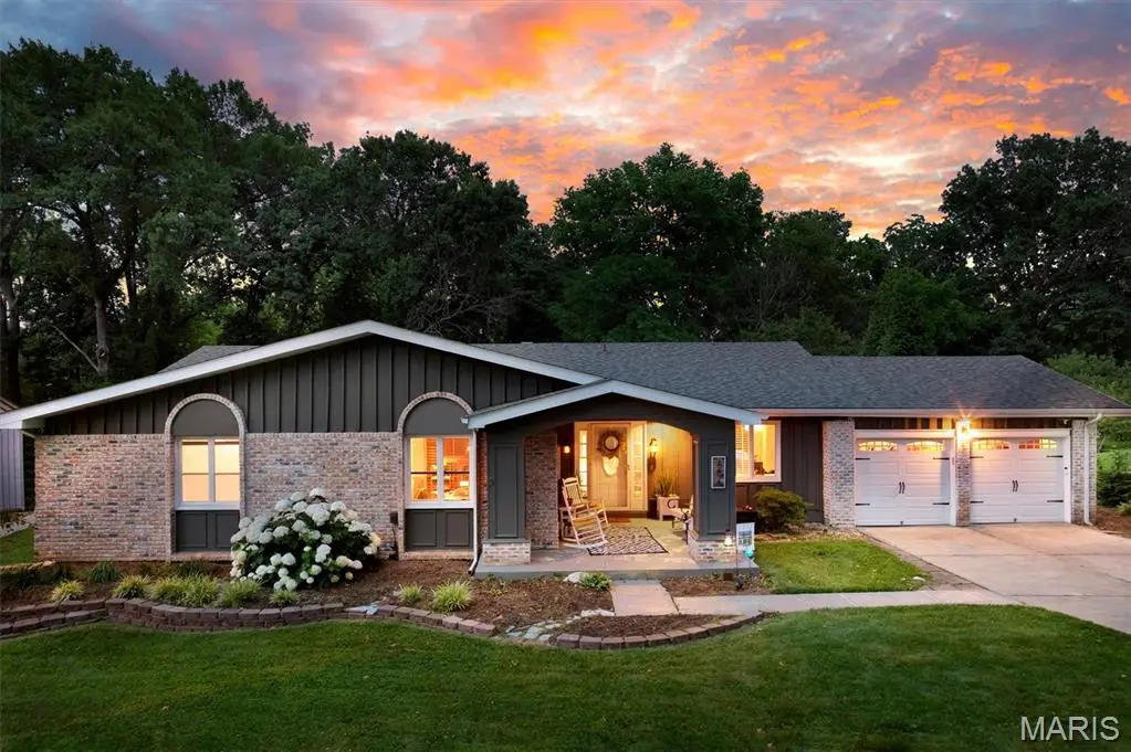 806 Hollyridge Drive, Ballwin, MO 63011 - #1