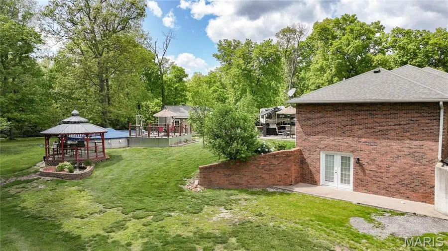 31531 Oak Trail Drive, Brighton, IL 62012 - #2