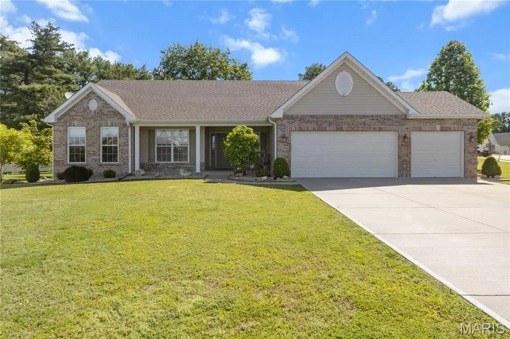 3000 Sawyer Boulevard, Saint Charles, MO 63301 - #1