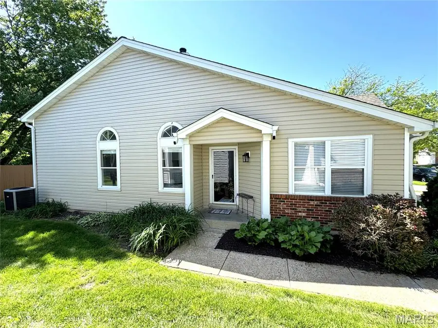 836 Du Pre Court, Saint Peters, MO 63376 - #2