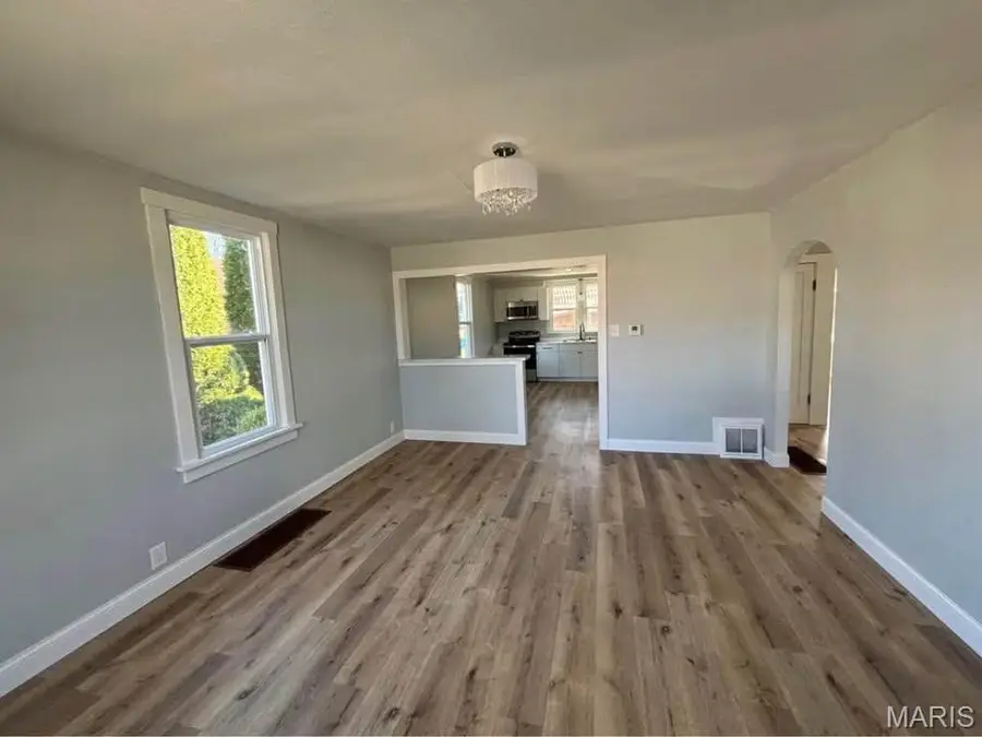 1416 Lindenthal Avenue, Highland, IL 62249 - #2