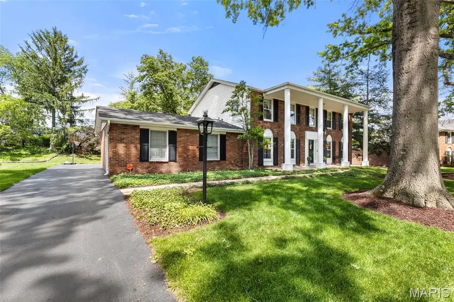 415 Doral Drive, Warson Woods, MO 63122 - #2