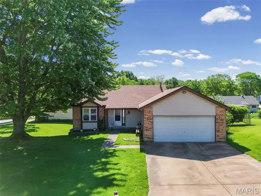 10 Shadowridge Court, Saint Peters, MO 63376 - #2