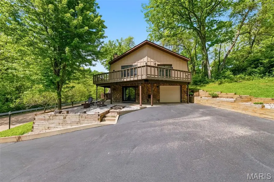 625 Pleasant Ridge Road, Fairview Heights, IL 62208 - #2