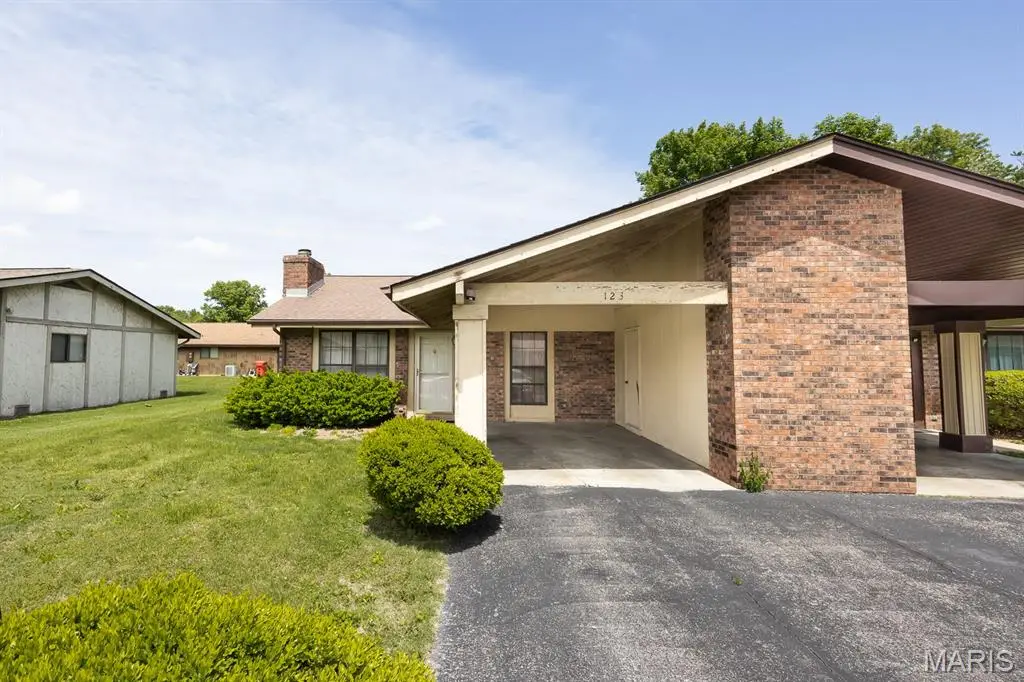 Address Withheld By Seller, Belleville, IL 62226 - #1