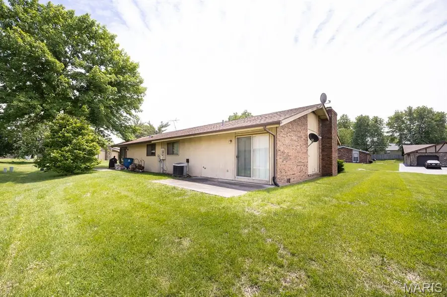 Address Withheld By Seller, Belleville, IL 62226 - #3