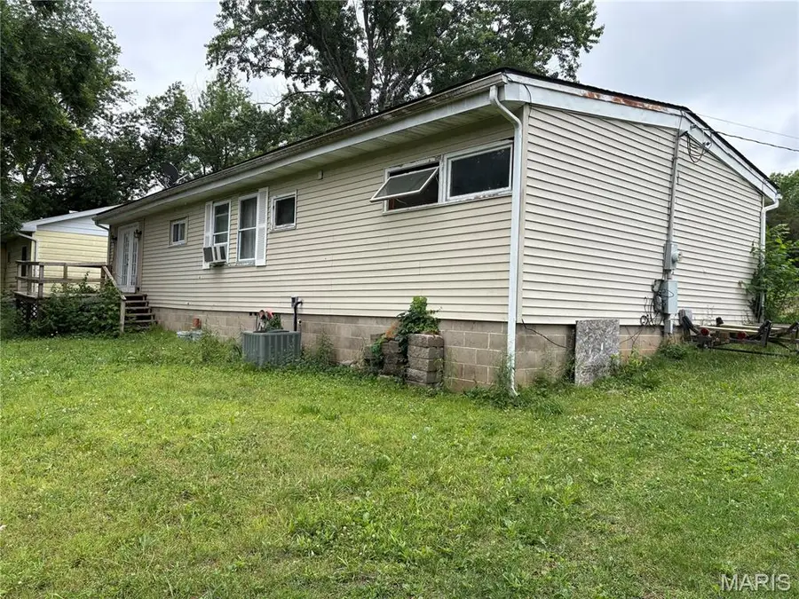 4305 Park Drive, De Soto, MO 63020 - #3