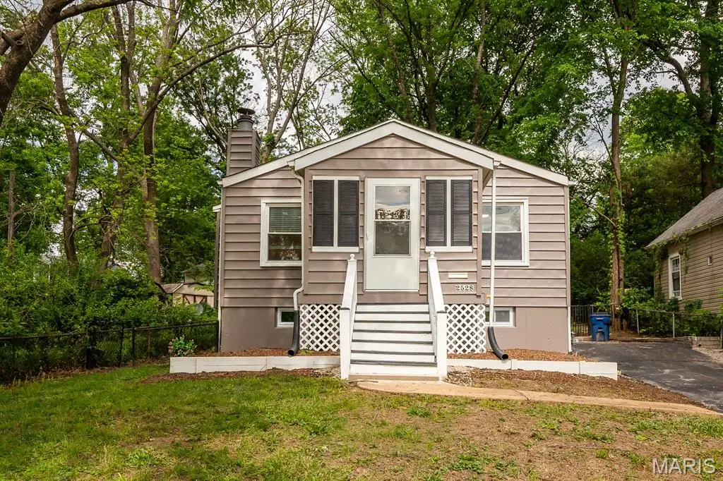 2528 Creve Coeur Drive, Brentwood, MO 63144 - #1