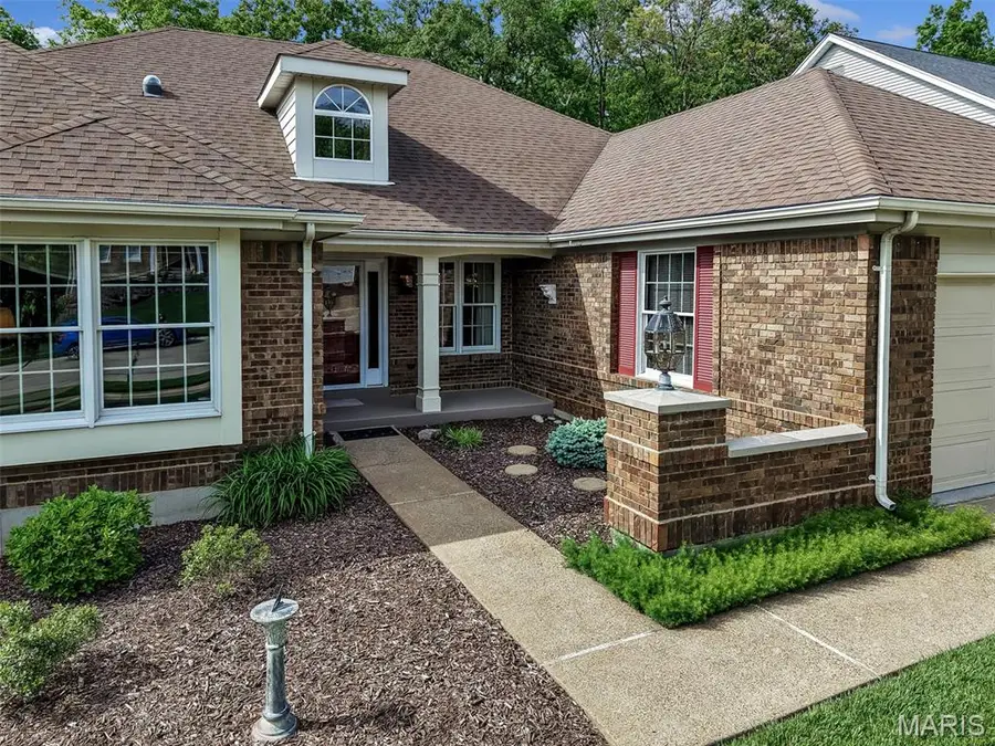 2359 Fairoyal Drive, Saint Louis, MO 63131 - #2