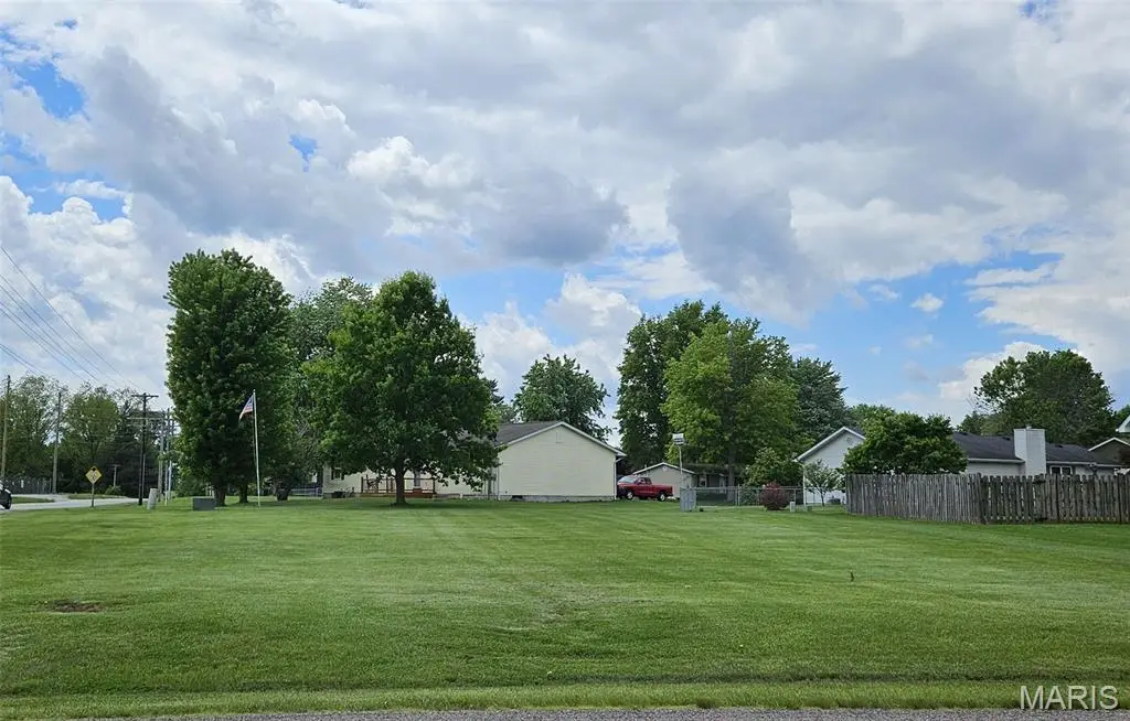 634 Birch Avenue, Edwardsville, IL 62025 - #1