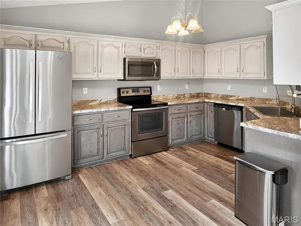 110 Sawmill Road, St Robert, MO 65584