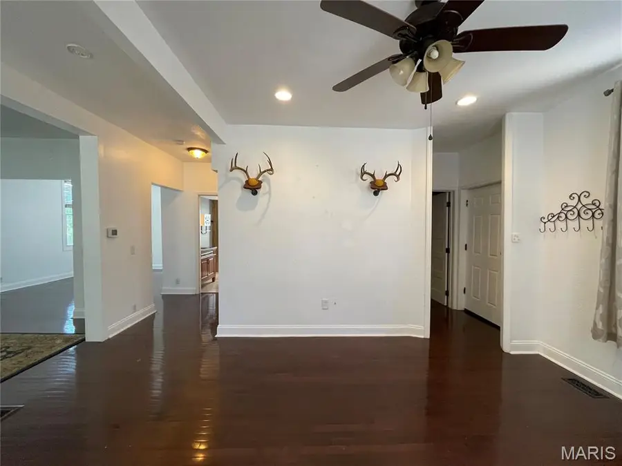 7214 Saint Elmo Avenue, Maplewood, MO 63143 - #2