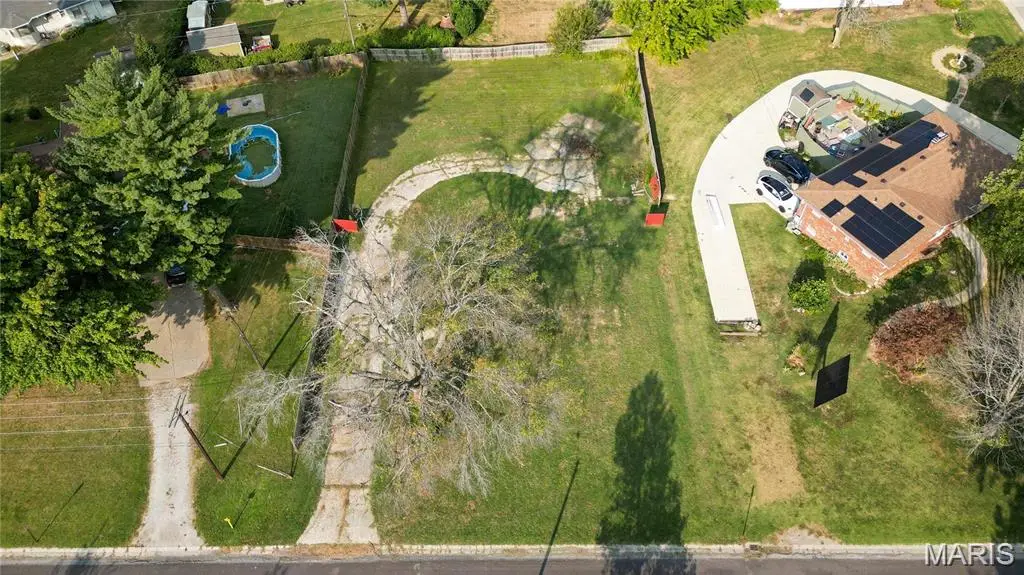 405 E Park Drive, Belleville, IL 62226 - #1
