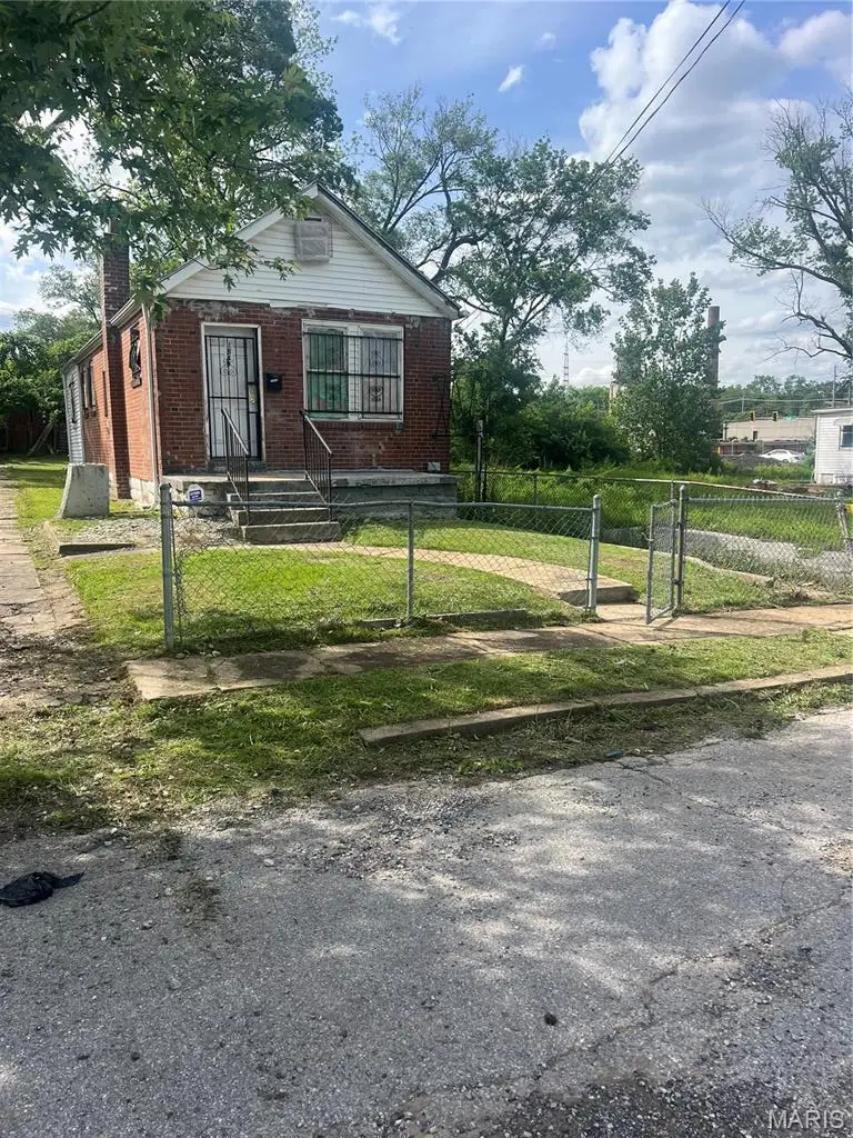 1849 Irving Avenue, Saint Louis, MO 63133 - #1
