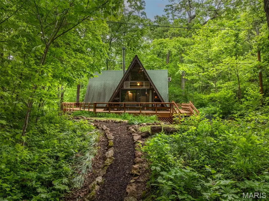 21127 Sonnen Weg, Charrette, MO 63383 - #2