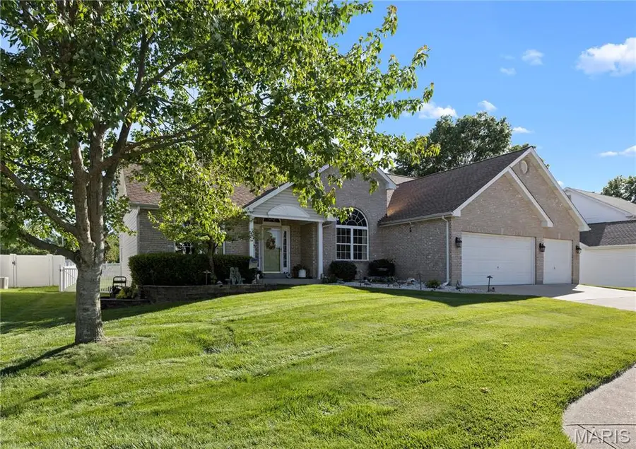 4576 Kerth Forest Drive, Tesson Ferry, MO 63128 - #2