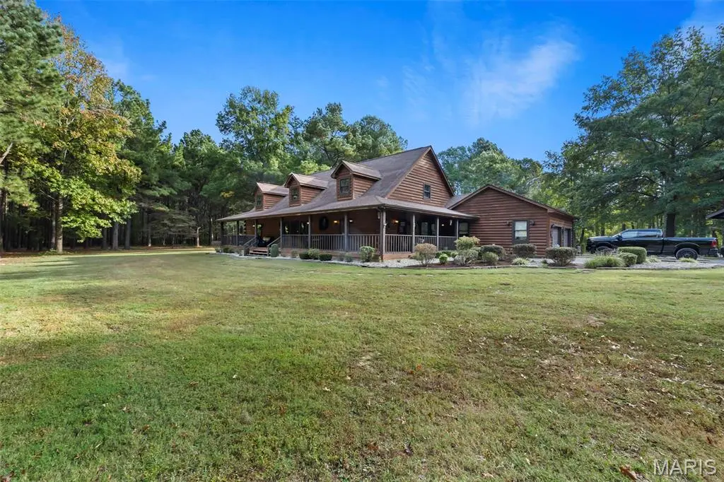 13602 Greenbriar Road, Carterville, IL 62918 - #1