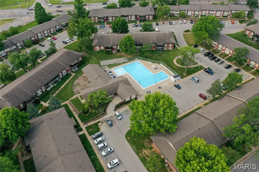 9929 Bunker Hill Drive #C, Saint Louis, MO 63123 - #2