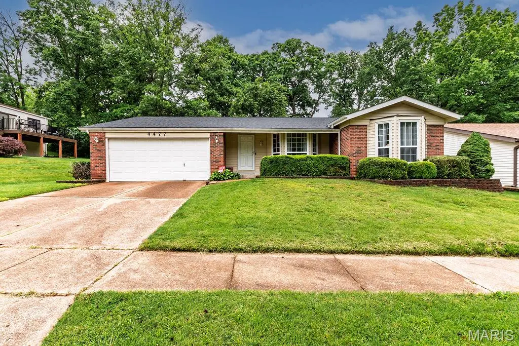 4477 Roadside Lane, Saint Louis, MO 63128 - #1