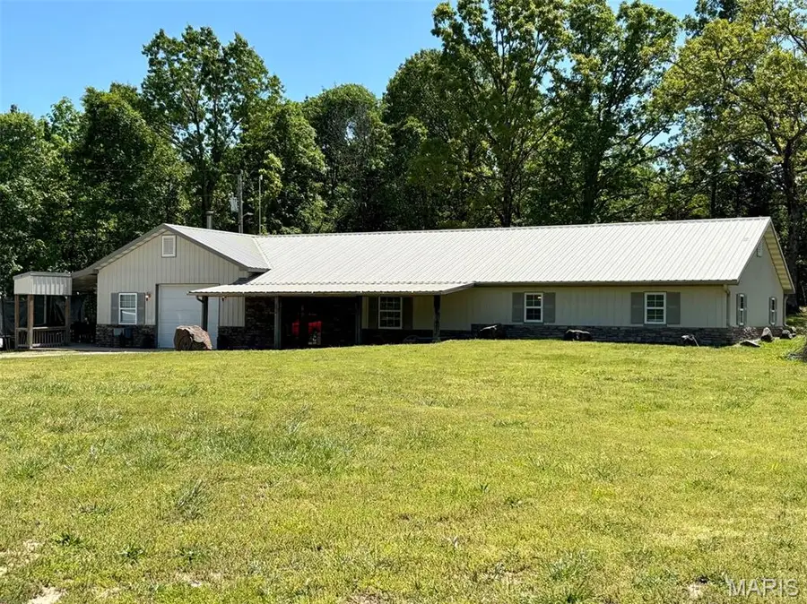 3892 Possum Hollow Road, Bourbon, MO 65441 - #2