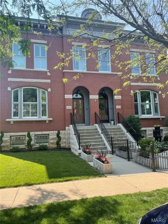 1217 Dolman Street, St Louis, MO 63104