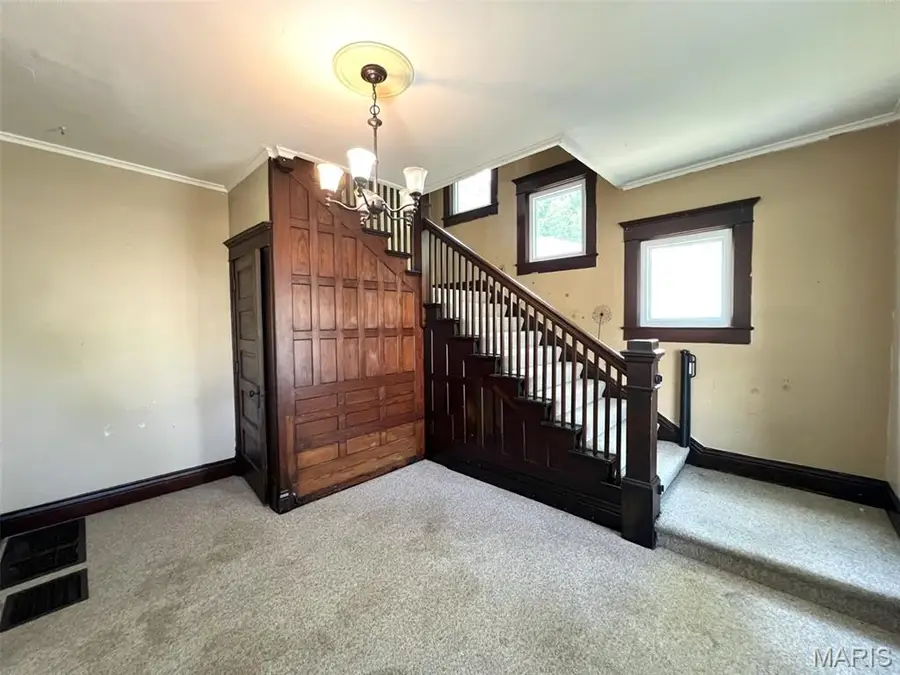 803 N State Street, Litchfield, IL 62056 - #2