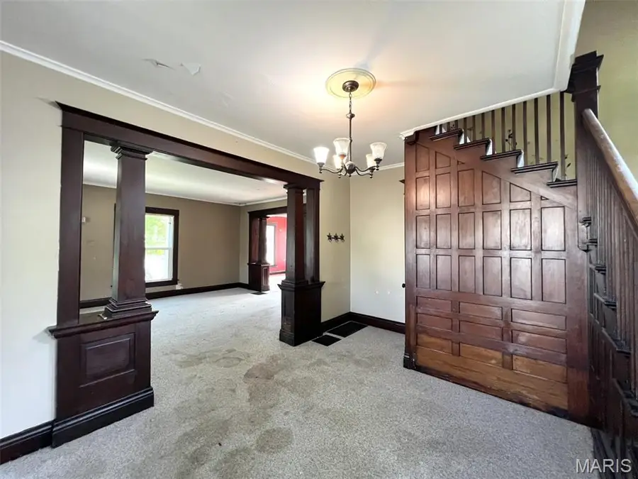 803 N State Street, Litchfield, IL 62056 - #3