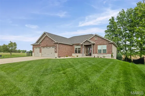 540 Glendale Drive, Troy, IL 62294
