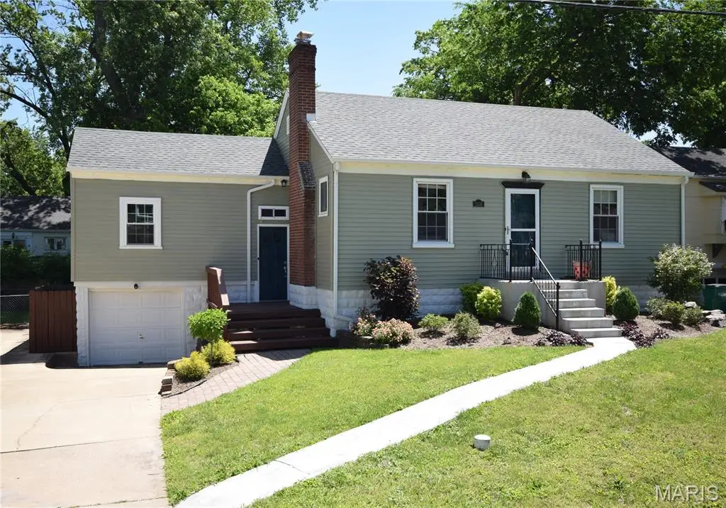 1316 Belton Avenue, Webster Groves, MO 63119 - #1