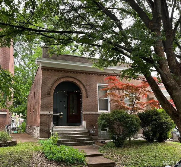 4624 Alaska Avenue, St Louis, MO 63111