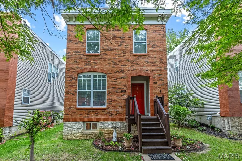 3421 Missouri Avenue, Saint Louis, MO 63118 - #1